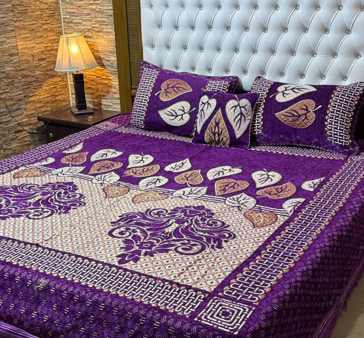 4 piece velvet jacquard bedsheet